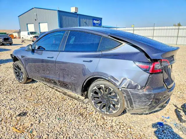 2021 TESLA MODEL Y VIN 5YJYGDEE3MF086891 фото 2