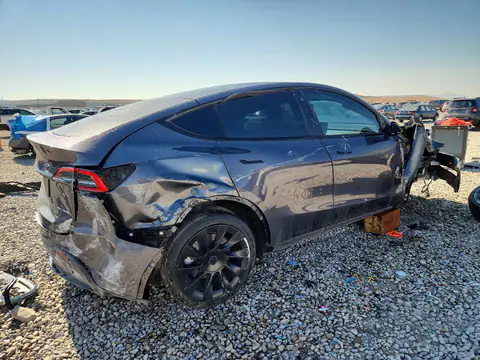 2021 TESLA MODEL Y VIN 5YJYGDEE3MF086891 фото 3