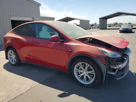 5YJYGDEE5MF298000 — 2021 Tesla Model Y, photo 4 from Copart 15.10.2026, Front end
