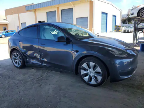 5YJYGDEEXMF064886 — 2021 Tesla Model Y, фото 4 с аукциона Copart 20.10.2026, БОКОВАЯ ЧАСТЬ