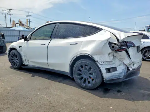 5YJYGDEE8MF219225 — 2021 Tesla Model Y, zdjęcie 2 z Copart 30.09.2026, Tył
