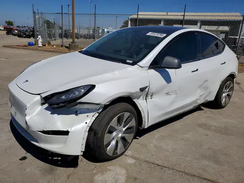 5YJYGDEE1MF179117 — 2021 Tesla Model Y, Parte delantera (Front End), fotos antes de reparar
