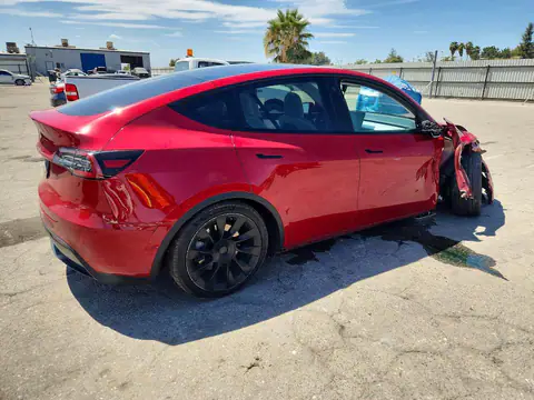 5YJYGAED5MF177084 — 2021 Tesla Model Y, photo 3 from Copart 16.10.2026, Front end