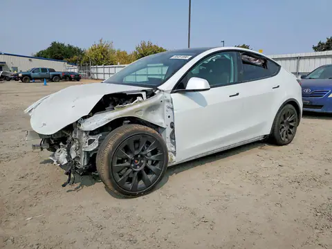 5YJYGAEEXMF243217 — 2021 Tesla Model Y, ПЕРЕДНЯЯ ЧАСТЬ (Front End), фото до ремонта