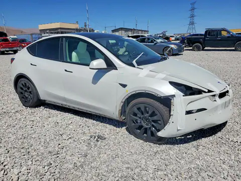 5YJYGDEE3MF119775 — 2021 Tesla Model Y, photo 4 from Copart 19.10.2026, Front end