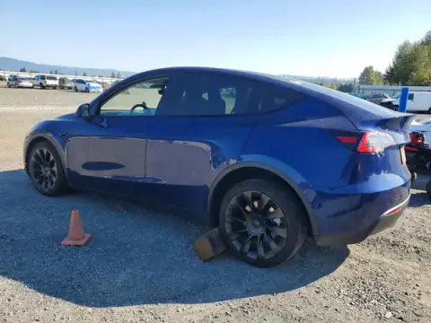 5YJYGDEE4MF073907 — 2021 Tesla Model Y, фото 2 з Copart 21.09.2026, Передня частина
