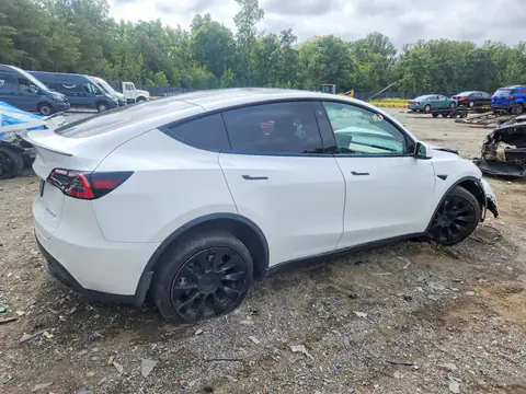 2021 TESLA MODEL Y VIN 5YJYGDEE8MF125684 фото 3