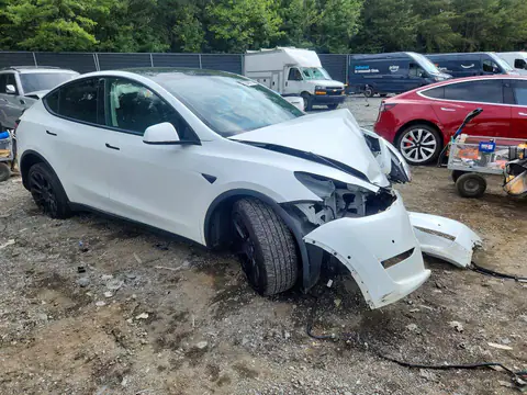 2021 TESLA MODEL Y VIN 5YJYGDEE8MF125684 фото 4