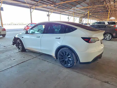 2021 Tesla Model Y VIN 5YJYGDEE4MF287568 фото 2