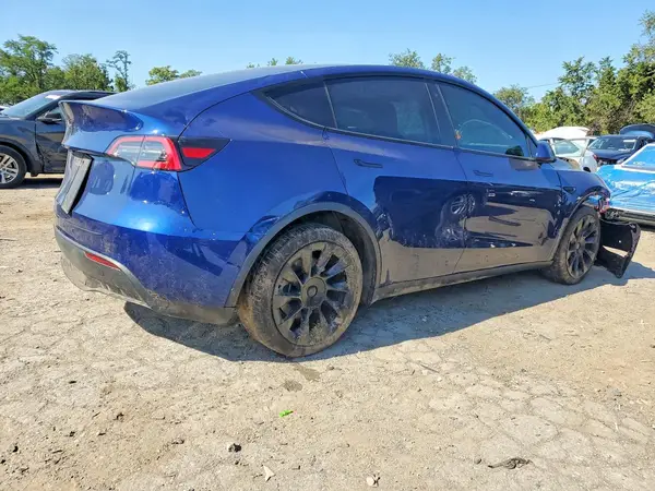 5YJYGDEE0MF129647 — 2021 Tesla Model Y, photo 3 from Copart 29.09.2026, Front end