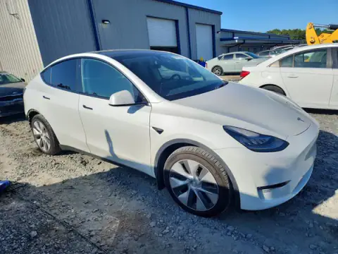 5YJYGAEE6MF298067 — 2021 Tesla Model Y, photo 4 from Copart 08.10.2026, Rear end