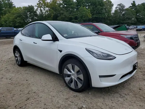 5YJYGDEE9MF075183 — 2021 Tesla Model Y, zdjęcie 4 z Copart, Uszkodzenia podwozia