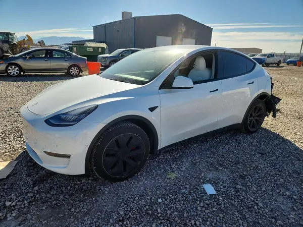 2021 TESLA MODEL Y VIN 5YJYGDEE9MF076057 фото 1
