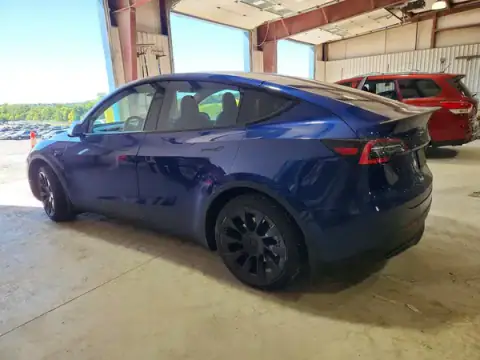 5YJYGAEE9MF141083 — 2021 Tesla Model Y, zdjęcie 2 z Copart 23.10.2026, Przód