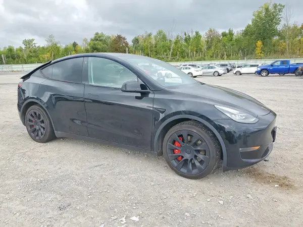 5YJYGAEE7MF251551 — 2021 Tesla Model Y, zdjęcie 4 z Copart, Tył