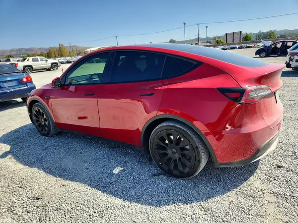 5YJYGAEE8MF222754 — 2021 Tesla Model Y, photo 2 from Copart 30.09.2026, Hail