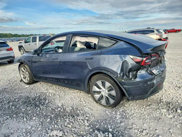 5YJYGDEE8MF189319 — 2021 Tesla Model Y, zdjęcie 2 z Copart, Przód