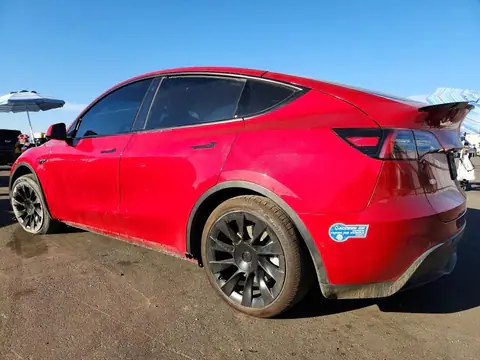 5YJYGDEE9MF199423 — 2021 Tesla Model Y, photo 2 from Copart 19.10.2026, Front end