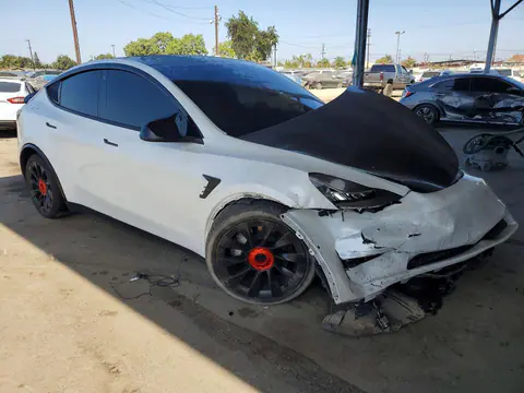 2021 Tesla Model Y VIN 5YJYGDEE6MF212760 фото 4
