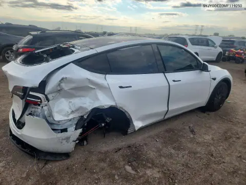 2021 Tesla Model Y VIN 5YJYGDEE0MF119250 фото 3