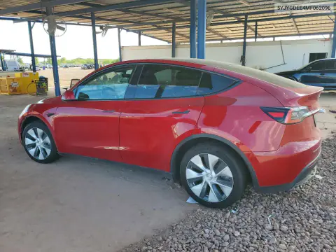 2021 Tesla Model Y VIN 5YJYGDEE4MF062096 фото 2