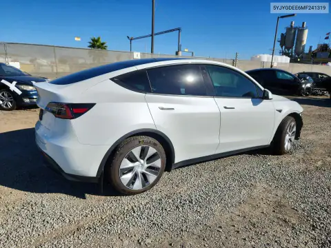5YJYGDEE6MF241319 — 2021 Tesla Model Y, zdjęcie 3 z Copart, Przód