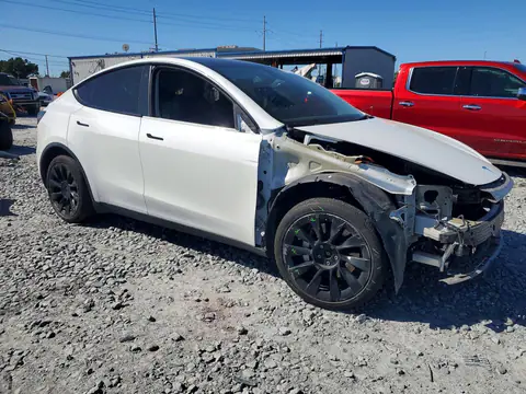 5YJYGDEE0MF092714 — 2021 Tesla Model Y, foto 4 de Copart, Parte delantera