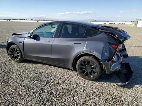 5YJYGDEE9MF097748 — 2021 Tesla Model Y, photo 2 from Copart 27.10.2026, Rear end