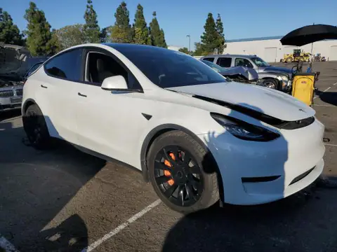 5YJYGDEE1MF090728 — 2021 Tesla Model Y, zdjęcie 4 z Copart 20.10.2026, Tył