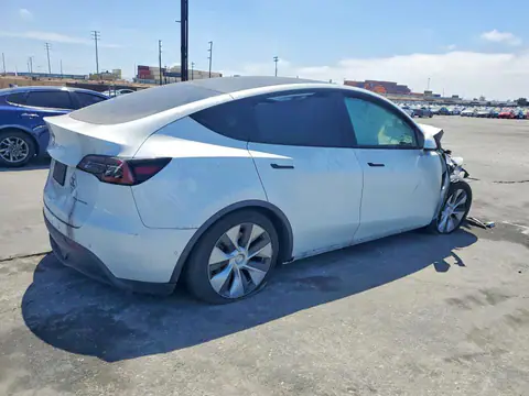 7SAYGDEE8NF341166 — 2022 Tesla Model Y, фото 3 с аукциона Copart 16.10.2026, Передняя часть