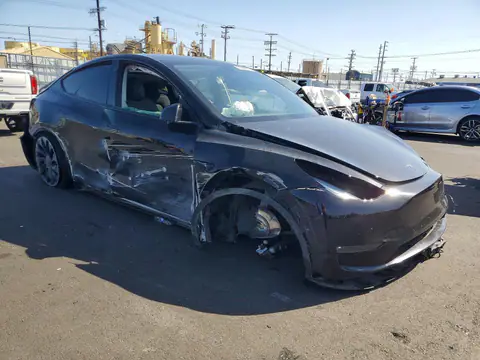 2022 TESLA MODEL Y VIN 7SAYGDEF4NF490568 фото 4