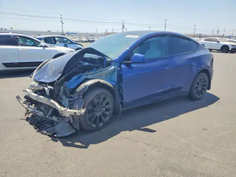 2022 Tesla Model Y VIN 7SAYGDEE2NF425872 фото 1