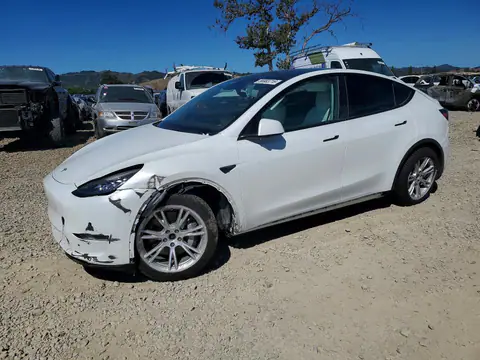 7SAYGDEE3NF425119 Tesla Model Y 2022 — დაზიანება წინა ნაწილი, ფოტო შეკეთებამდე