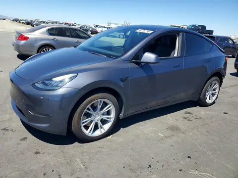 2022 Tesla Model Y VIN 7SAYGDEE3NF576722 фото 1