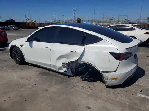 7SAYGDEF8NF484580 — 2022 Tesla Model Y, zdjęcie 2 z Copart 30.09.2026, Bok