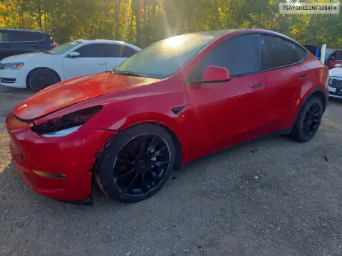 7SAYGDEE2NF328414 — 2022 Tesla Model Y, Parte delantera, fotos antes de reparar