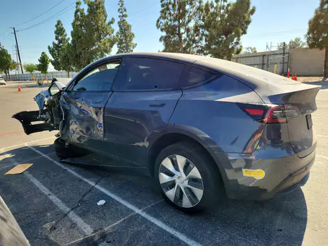 7SAYGDEE5NF371788 — 2022 Tesla Model Y, фото 2 з Copart 20.10.2026, Пошкодження з усіх боків