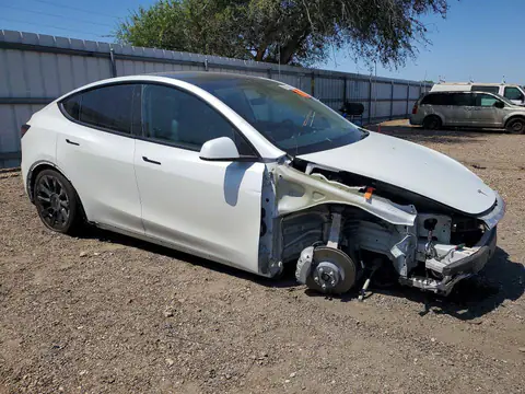 2022 TESLA MODEL Y VIN 7SAYGDEE6NA010454 фото 4