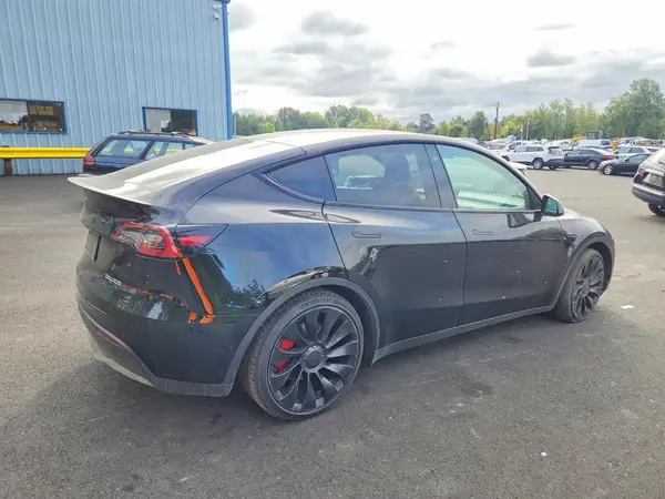 7SAYGDEF2NF346985 — 2022 Tesla Model Y, фото 3 з Copart, Передня частина