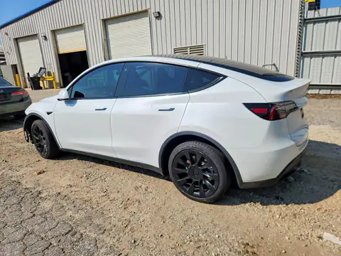 2022 TESLA MODEL Y VIN 7SAYGDEE4NF439742 фото 2