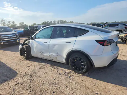 7SAYGAEE5NF539072 — 2022 Tesla Model Y, фото 2 з Copart 16.10.2026, Передня частина