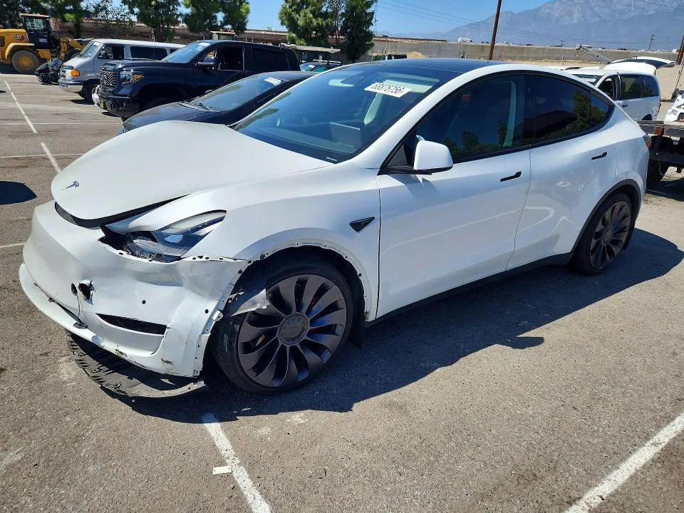 2022 Tesla Model Y VIN 7SAYGDEF2NF336750 фото 1