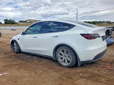 2022 TESLA MODEL Y VIN 7SAYGAEEXNF323878 фото 2