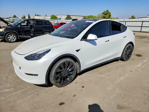 7SAYGDEF6NF389208 — 2022 Tesla Model Y, Боковая часть (Side), фото до ремонта