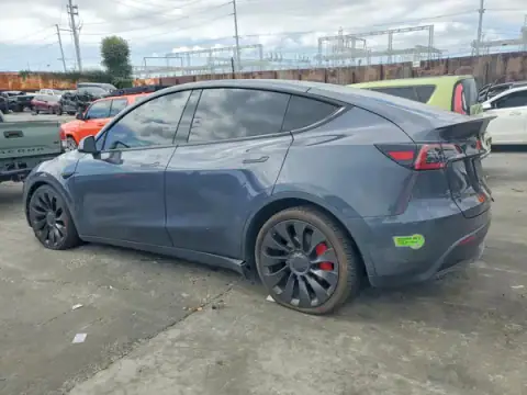 7SAYGDEF2NF405775 — 2022 Tesla Model Y, zdjęcie 2 z Copart, Przód