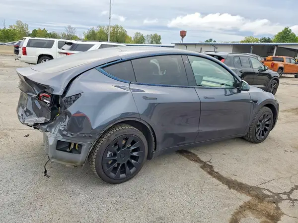 7SAYGDEE2NA009267 — 2022 Tesla Model Y, zdjęcie 3 z Copart, Tył