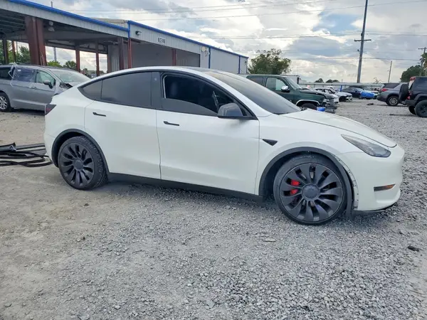 7SAYGDEF9NF374198 — 2022 Tesla Model Y, ფოტო 4, Copart, წინა ნაწილი
