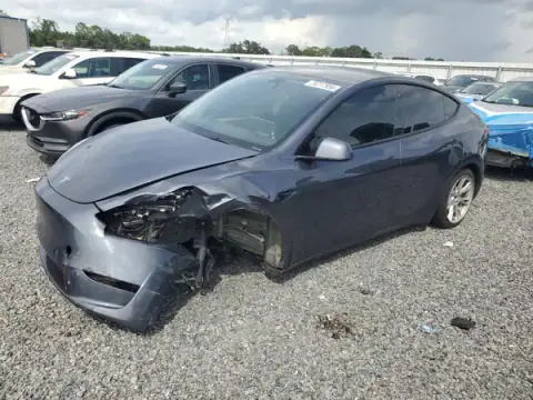 7SAYGDEE6NA022782 Tesla Model Y 2022 — uszkodzenie Przód, zdjęcie przed naprawą
