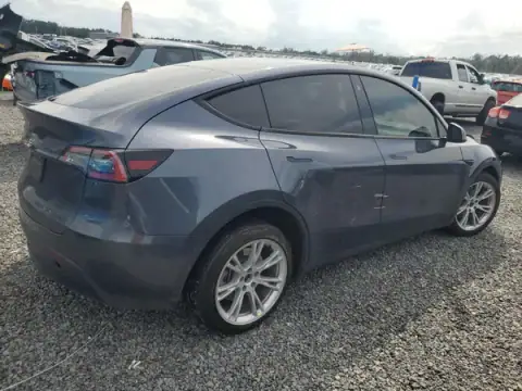 7SAYGDEE6NA022782 — 2022 Tesla Model Y, zdjęcie 3 z Copart, Przód