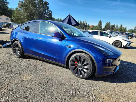 2022 Tesla Model Y VIN 7SAYGDEF3NF365867 фото 4